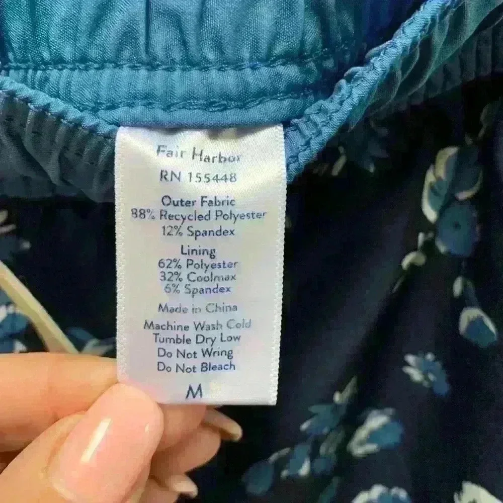 Fair Harbor Bayberry Men’s Bathing Suit size M
